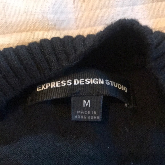 Sweater vest - Picture 2 of 2